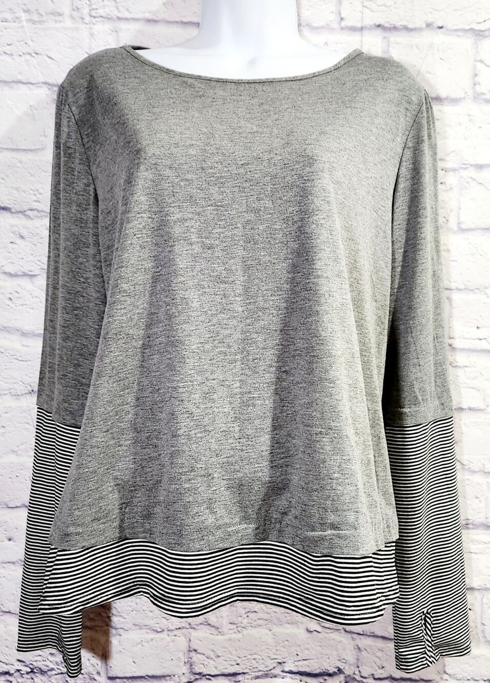 Gray Heathered Long Sleeves Layered Look Top Large Lightweight Soft Stretchy